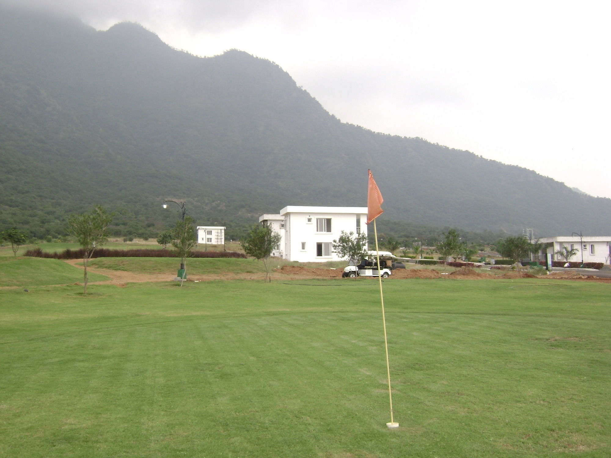 Oyo 24200 Bahri Beautiful Country Hotel Ayyampālaiyam Buitenkant foto